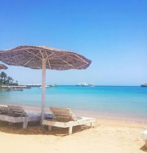 Apartman Charming Marina Crib Pool Gym