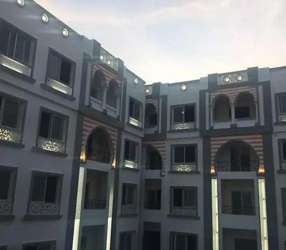 Charming Marina Crib Pool Gym Apartman *