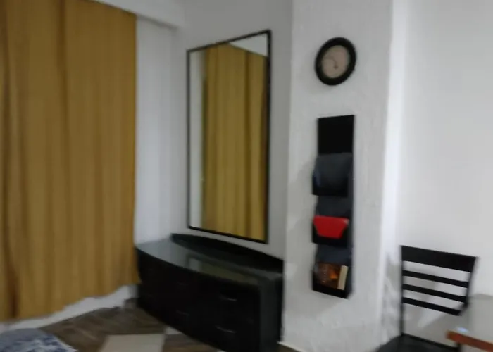 Apartman Charming Marina Crib Pool Gym