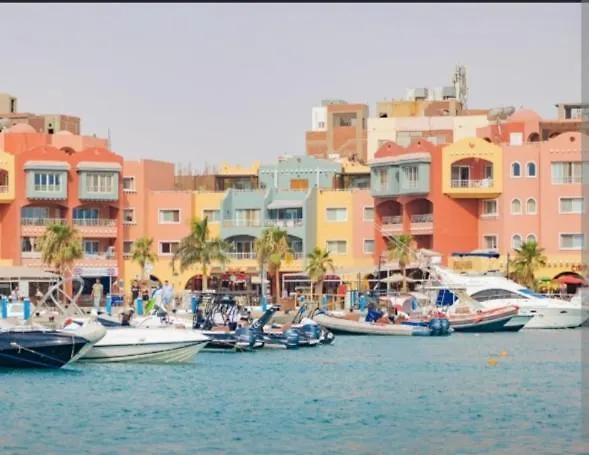 Apartman Charming Marina Crib Pool Gym Gurdaka