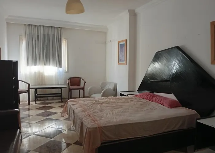 Charming Marina Crib Pool Gym Apartman *