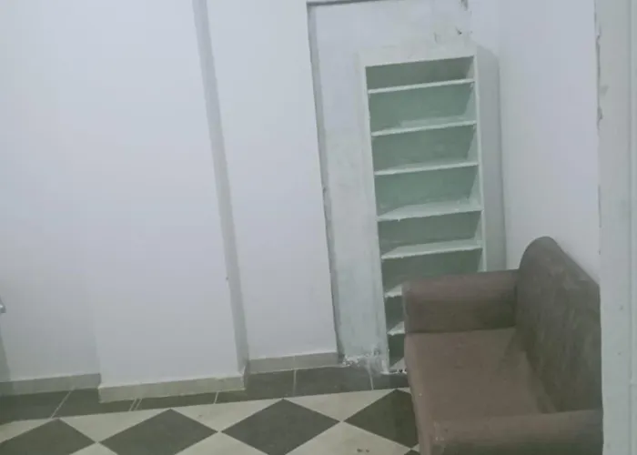 Apartman Charming Marina Crib Pool Gym