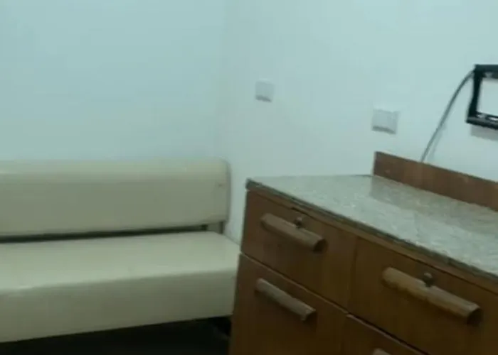 Charming Marina Crib Pool Gym * Gurdaka
